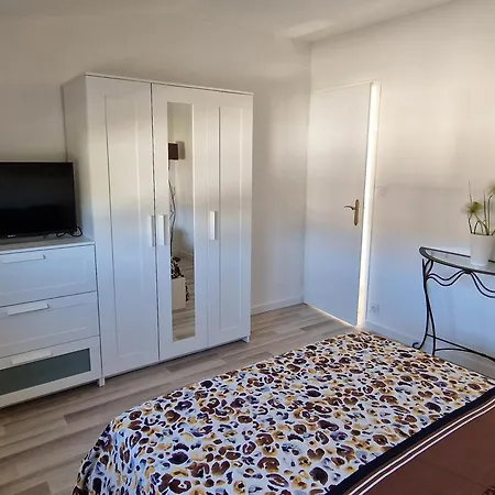 Maison 3 Avec Garage, Proche De Toutes Commodités, Quartier Calme Châlons-en-Champagne